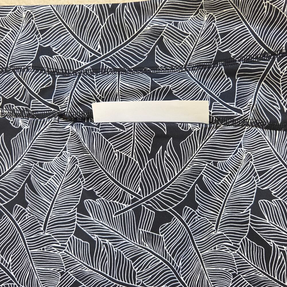 Lands' End 3X Sport Skirt/Skort Pull On Stretch Back Pocket Black White Leaf - Picture 3 of 16